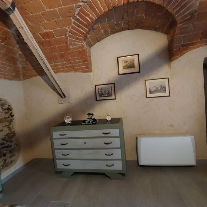 Istanti - Salvia Apartment Costigliole Saluzzo ภายนอก รูปภาพ