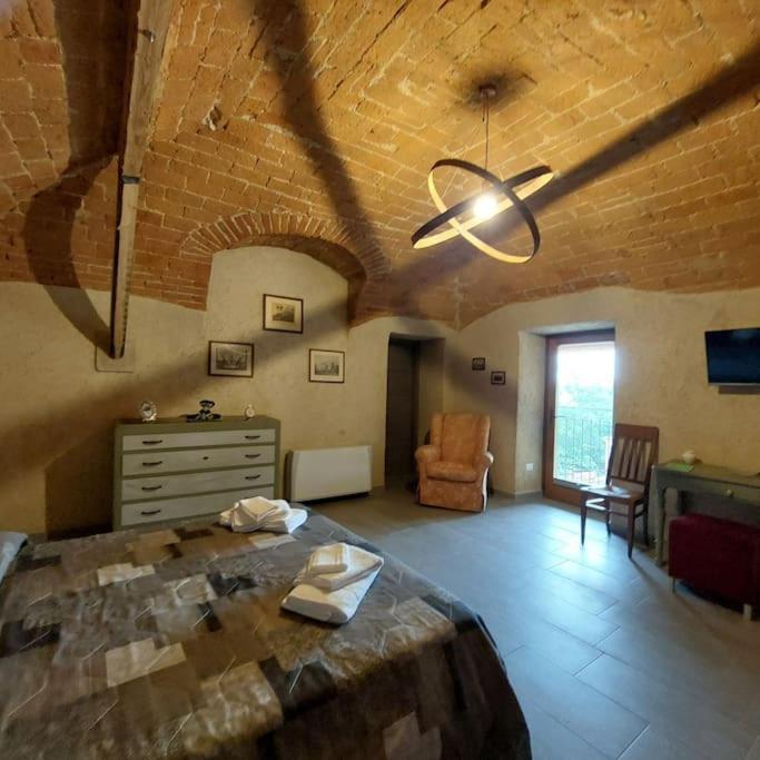 Istanti - Salvia Apartment Costigliole Saluzzo ภายนอก รูปภาพ